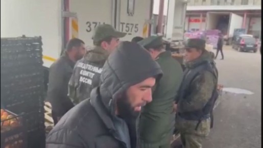 Военные следователи СК России нагрянули с масштабной проверкой на один из рынков в Ставропольском крае