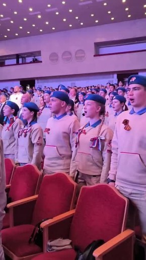 Более 300 юнармейцев Ставрополя получили награды за участие в Параде Победы