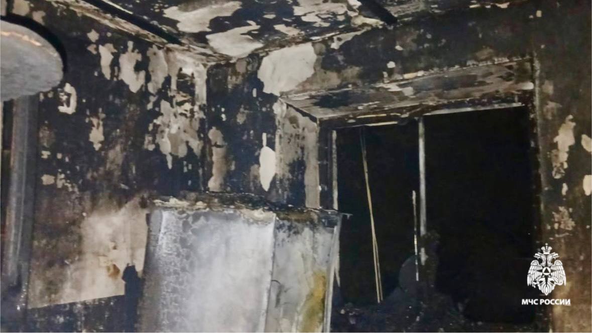 #ПожарныеСутки26. От кухни остались только очертания Накануне в Невинномысске на улице Баумана произошел пожар в многоквартирном доме #ПожарныеСутки26. От кухни остались только очертания Накануне в Невинномысске на улице Баумана произошел пожар в многоквартирном доме