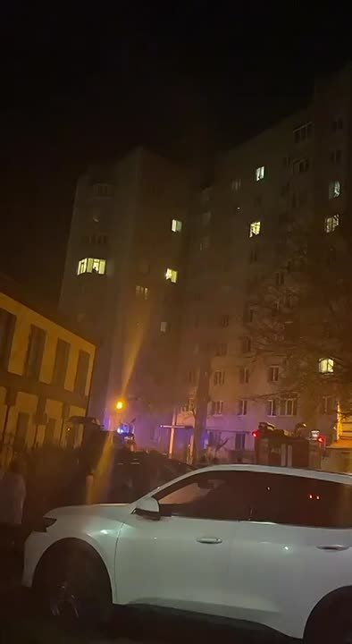 60 человек эвакуировали из-за пожара в многоэтажном доме на севере Ставрополя