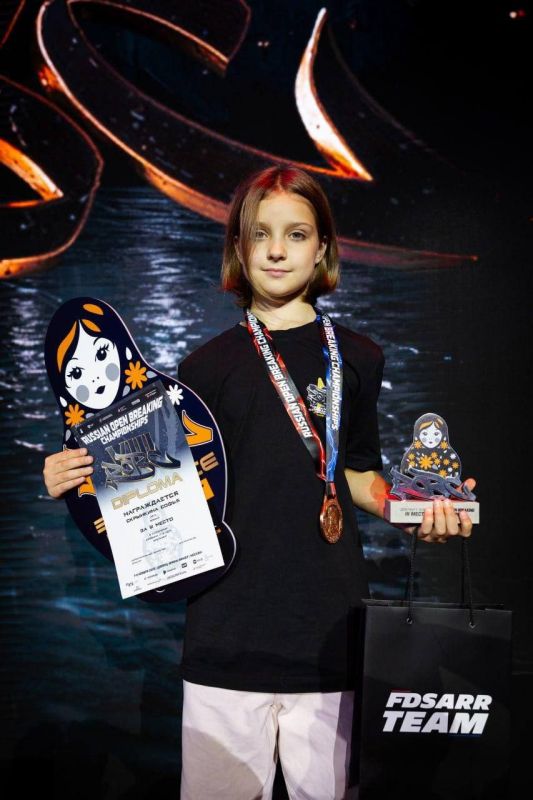 Софья Скрынкина из Ессентуков вошла в тройку лидеров на соревнованиях по брейкингу