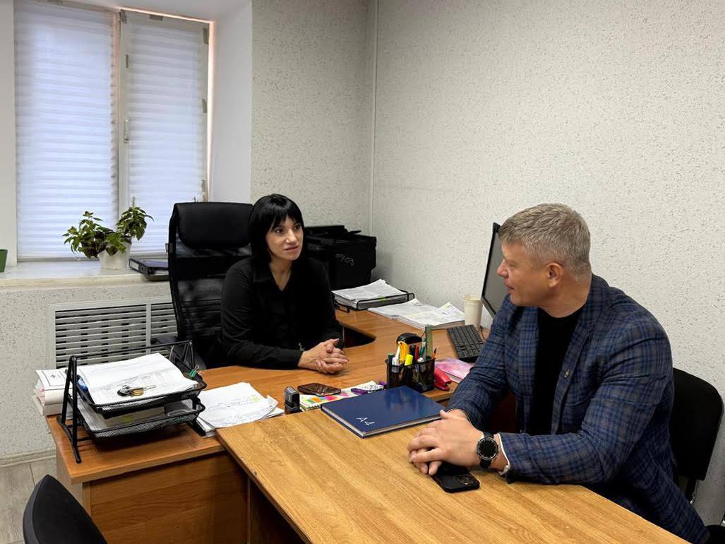 В Ставрополе общественник проверил работу отдела полиции и осмотрел служебный транспорт В Ставрополе общественник проверил работу отдела полиции и осмотрел служебный транспорт