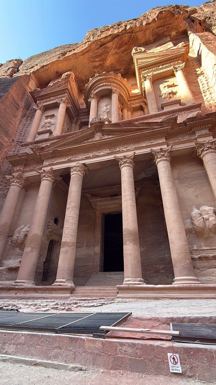 Авантюрист из Ставрополя совершил невероятное паломничество на мотоцикле Авантюрист из Ставрополя совершил невероятное паломничество на мотоцикле