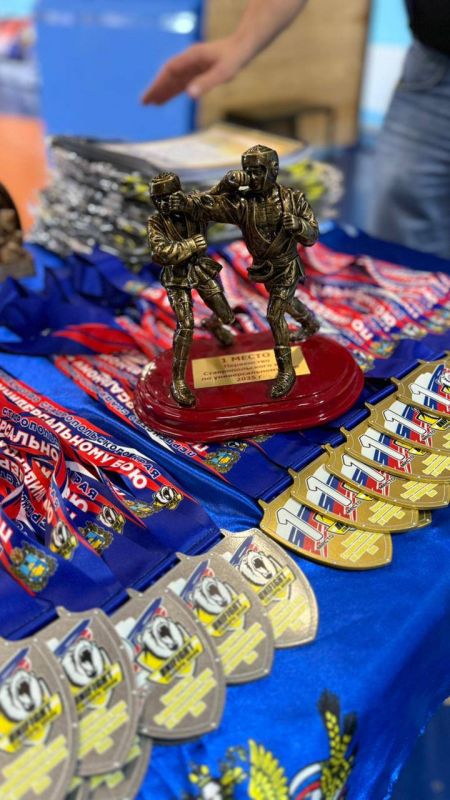 Путевки в Нальчик. На базе спортивной школы "Камелот" прошли чемпионат и первенство Ставропольского края по универсальному бою и универсальному бою "лайт"