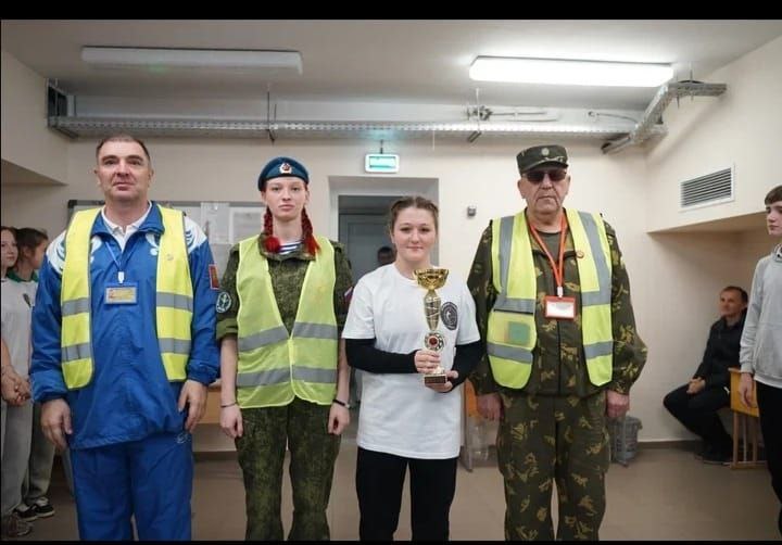 На базе стрелкового тира МБОУ СОШ N 8 г. Ессентуки