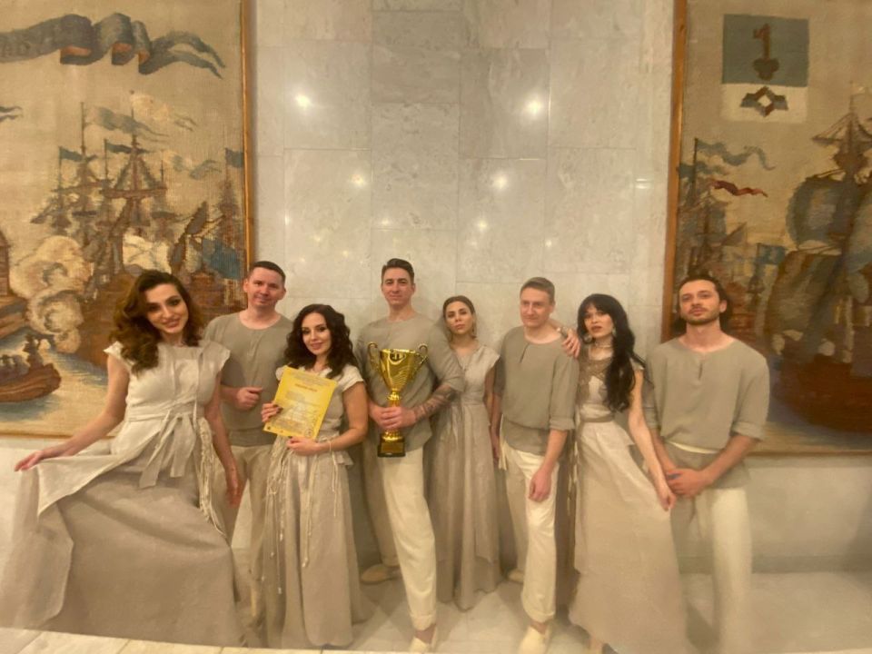  :     - XXXIV  -    -