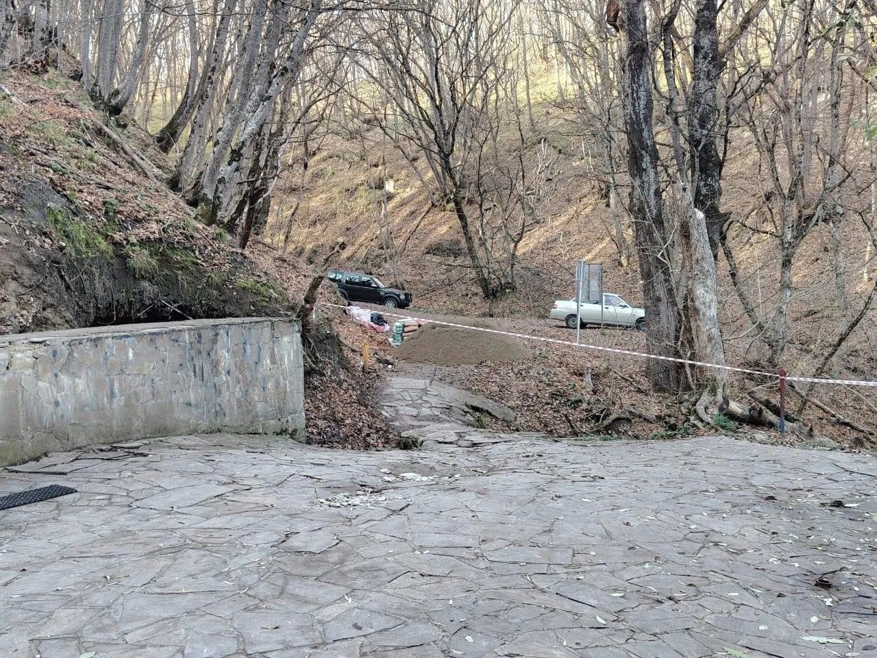 На одном из любимых мест отдыха в Таманском лесу Ставрополя ведутся ремонтные работы На одном из любимых мест отдыха в Таманском лесу Ставрополя ведутся ремонтные работы