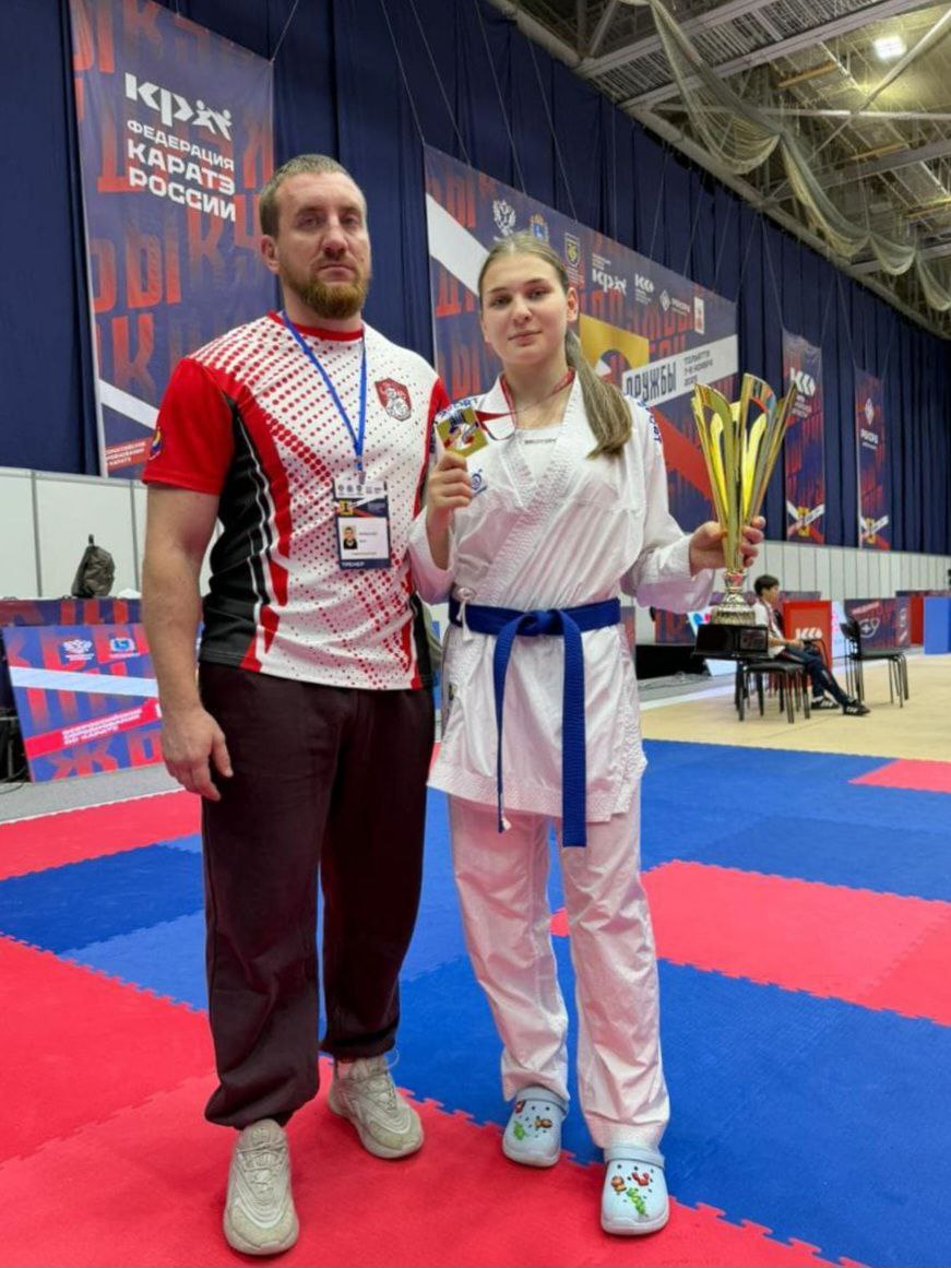 Воспитанники пятигорского клуба завоевали медали на Всероссийских соревнованиях по каратэ Воспитанники пятигорского клуба завоевали медали на Всероссийских соревнованиях по каратэ