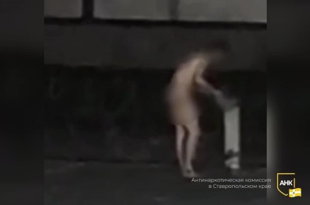 Обнажённым «тарзаном», штурмующем крыши гаражей в Ставрополе, оказался 36-ти летний наркозависимый