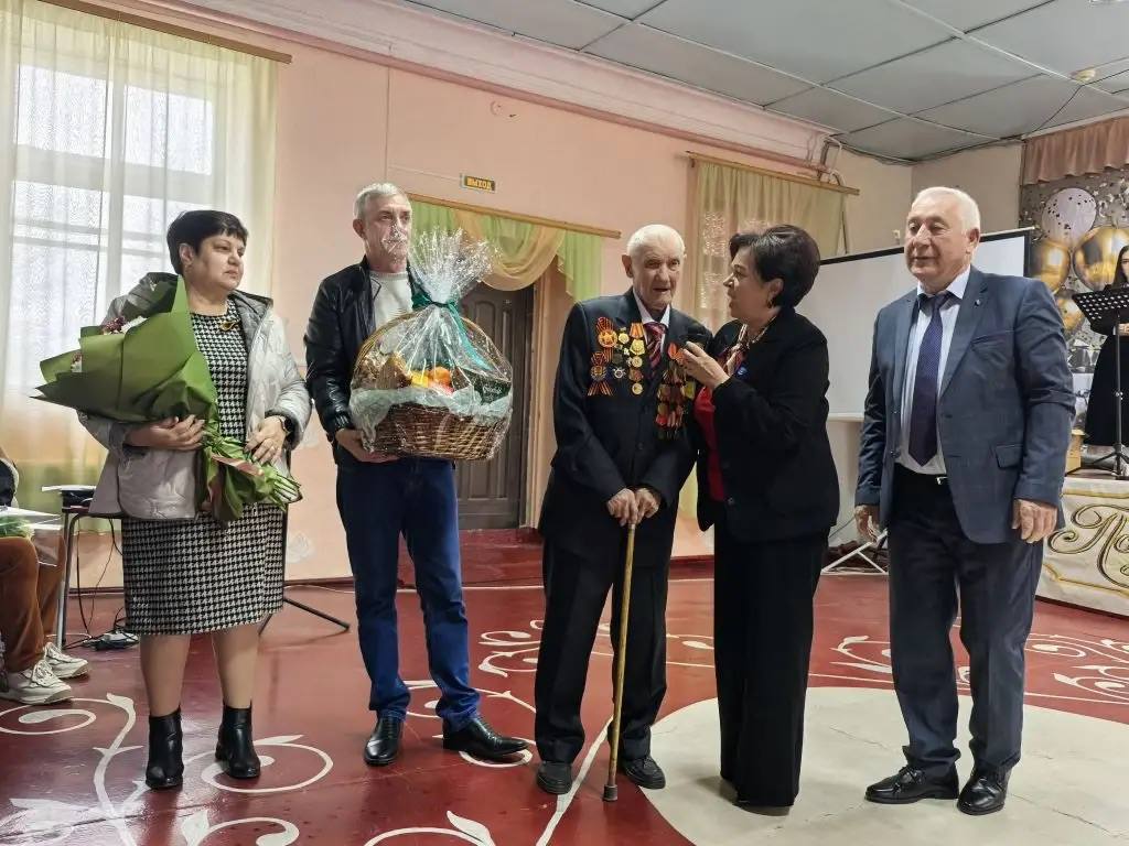 Ставропольский ветеран Великой Отечественной отпраздновал 102-летие Ставропольский ветеран Великой Отечественной отпраздновал 102-летие