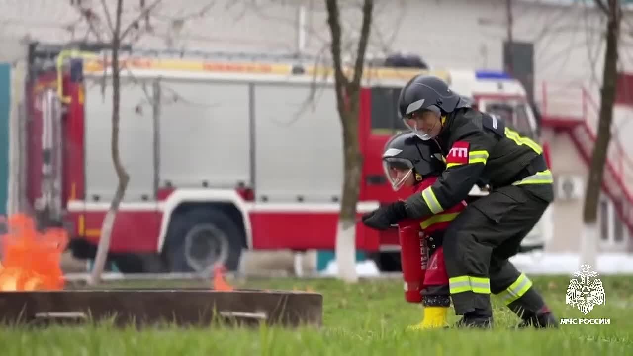 Папа огнеборец защитит и научит