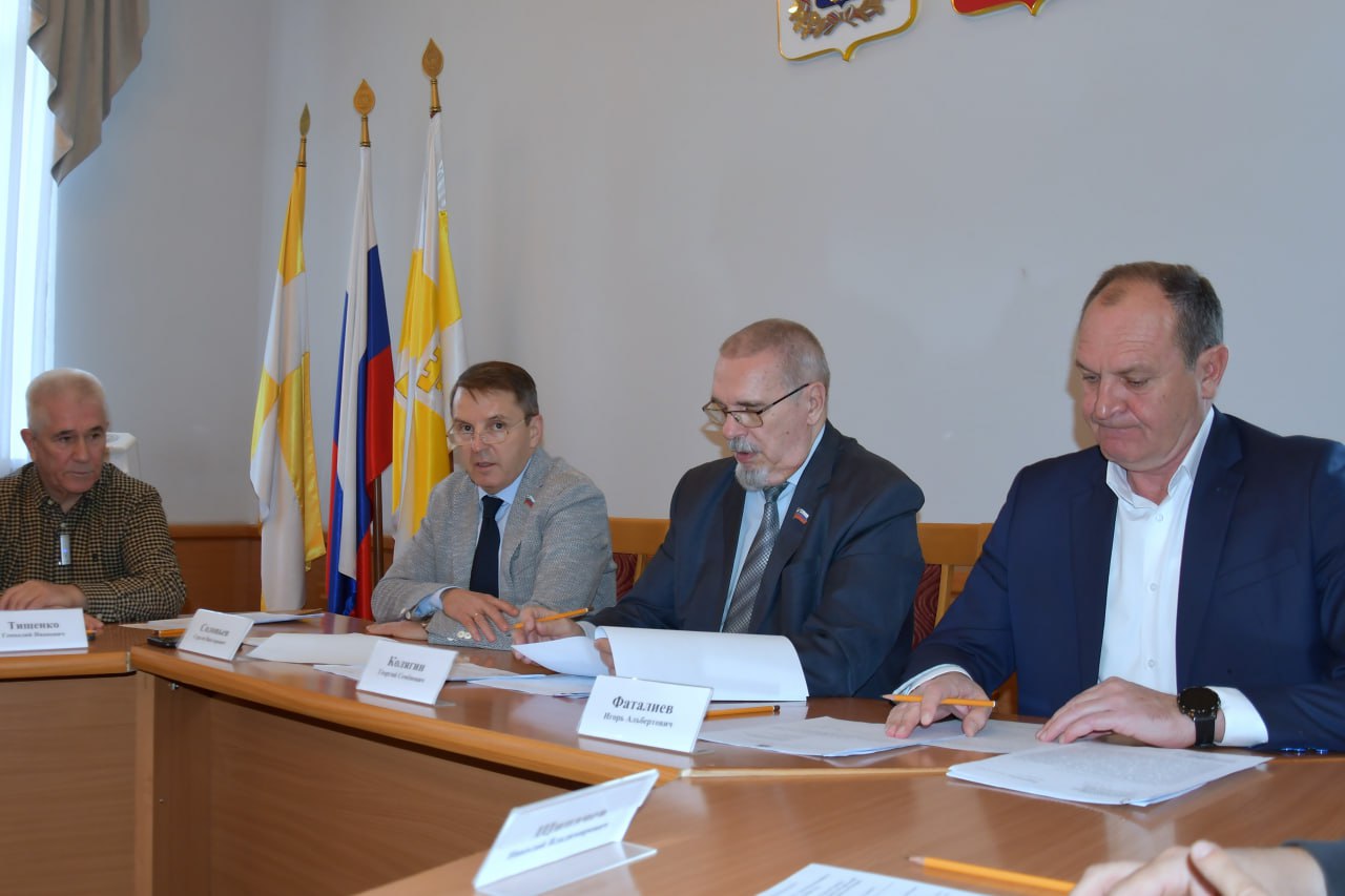 В городской Думе заслушали отчет о поступлении и расходовании средств, выделенных на проведение досрочных муниципальных выборов В городской Думе заслушали отчет о поступлении и расходовании средств, выделенных на проведение досрочных муниципальных выборов