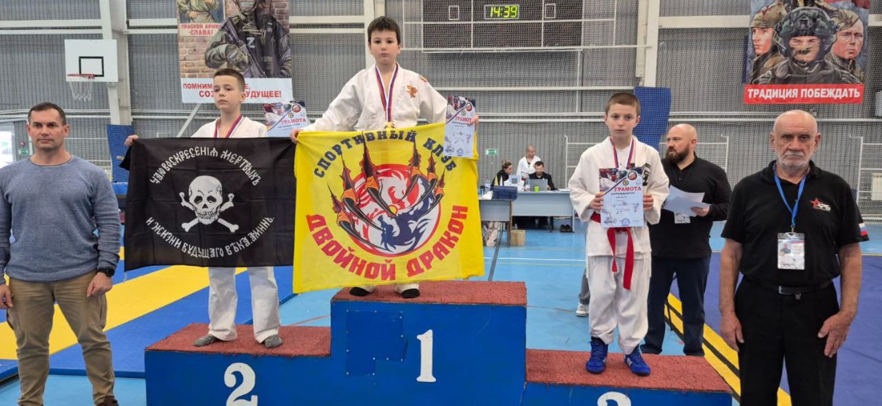 Пятигорские спортсмены одержали победу на открытом первенстве по армейскому рукопашному бою Пятигорские спортсмены одержали победу на открытом первенстве по армейскому рукопашному бою