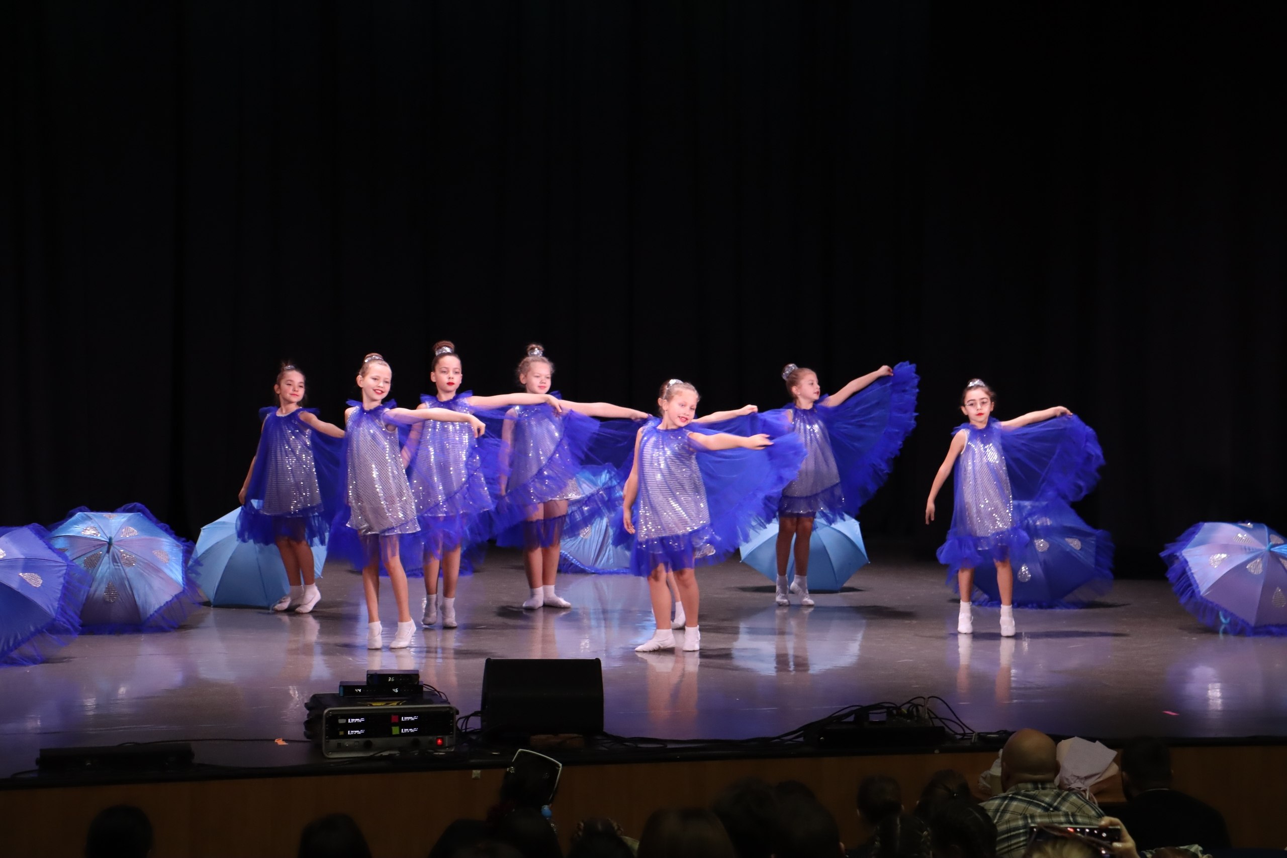 Фестиваль сценического искусства "Яркая жемчужина" состоялся на базе ГДК Фестиваль сценического искусства "Яркая жемчужина" состоялся на базе ГДК