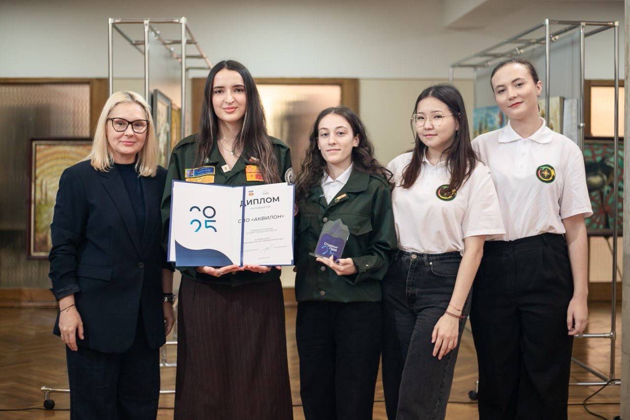 Здорово, что с каждым годом в Пятигорске становится всё больше молодежи, которой не всё равно Здорово, что с каждым годом в Пятигорске становится всё больше молодежи, которой не всё равно