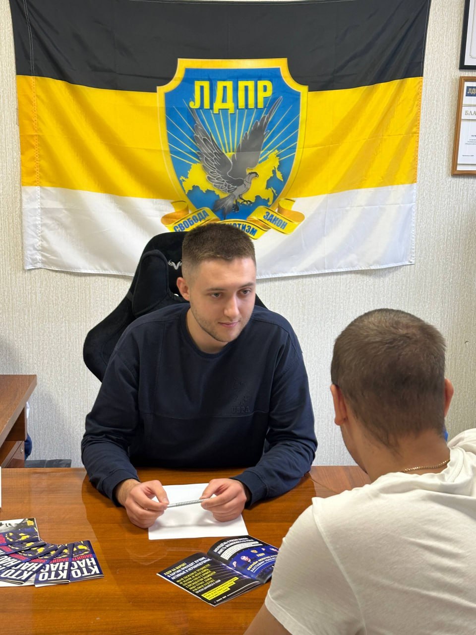 Работа с населением: депутаты Думы Ставрополя провели личные приемы граждан и встречи с жителями Работа с населением: депутаты Думы Ставрополя провели личные приемы граждан и встречи с жителями