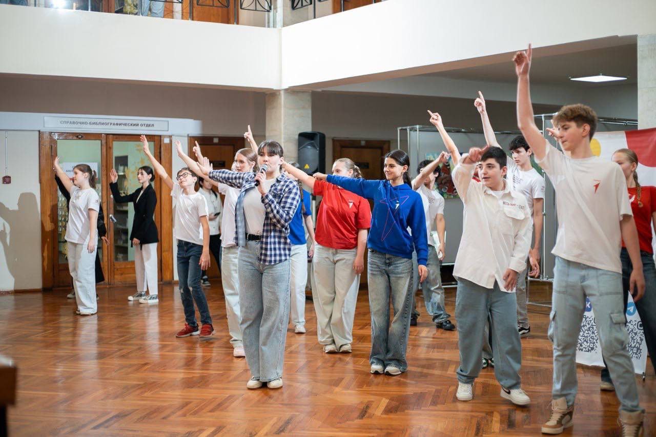 Здорово, что с каждым годом в Пятигорске становится всё больше молодежи, которой не всё равно Здорово, что с каждым годом в Пятигорске становится всё больше молодежи, которой не всё равно