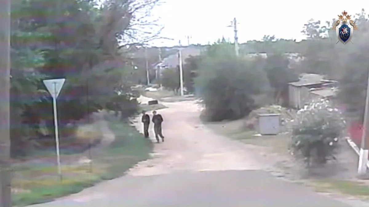 В Ипатовском округе двое 18-летних обвиняются в 37 эпизодах сбыта наркотиков