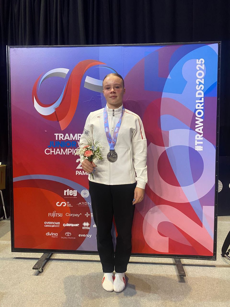 С 13 по 16 ноября в г. Памплона (Испания) прошли Юношеский Чемпионат Мира и Первенство мира по прыжкам на батуте С 13 по 16 ноября в г. Памплона (Испания) прошли Юношеский Чемпионат Мира и Первенство мира по прыжкам на батуте
