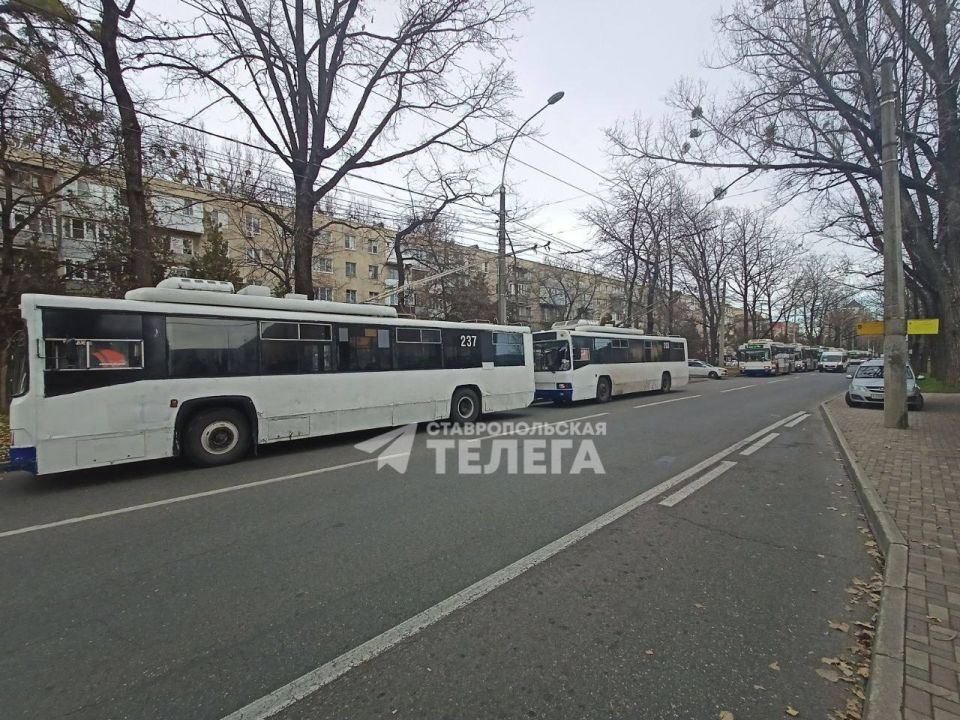Движение затруднено на улице Ленина в Ставрополе из-за аварии