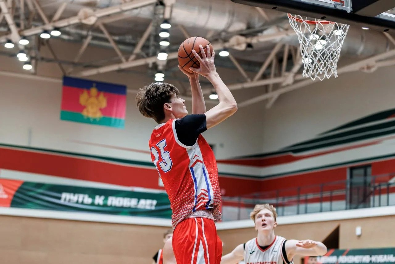 Команда юниоров до 18 лет Детско-юношеской спортивной школы № 1 Ставрополя успешно выступила на межрегиональных соревнованиях Первенства СКФО и ЮФО сезона 2025/26, которые проходили в Краснодарском крае Команда юниоров до 18 лет Детско-юношеской спортивной школы № 1 Ставрополя успешно выступила на межрегиональных соревнованиях Первенства СКФО и ЮФО сезона 2025/26, которые проходили в Краснодарском крае