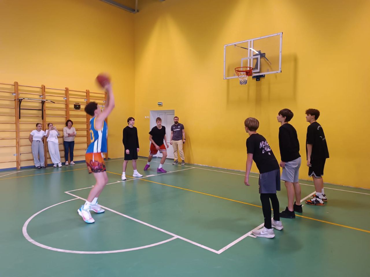 На базе МБОУ СОШ 8 г. Ессентуки прошли муниципальные соревнования по баскетболу 3х3 по программе "Президентских игр" На базе МБОУ СОШ 8 г. Ессентуки прошли муниципальные соревнования по баскетболу 3х3 по программе "Президентских игр"