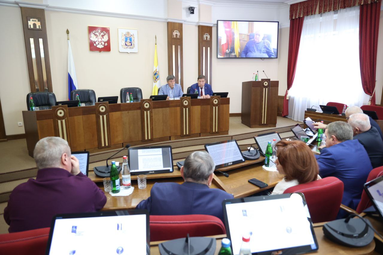 Совет Думы края утвердил повестку ноябрьского заседания Совет Думы края утвердил повестку ноябрьского заседания