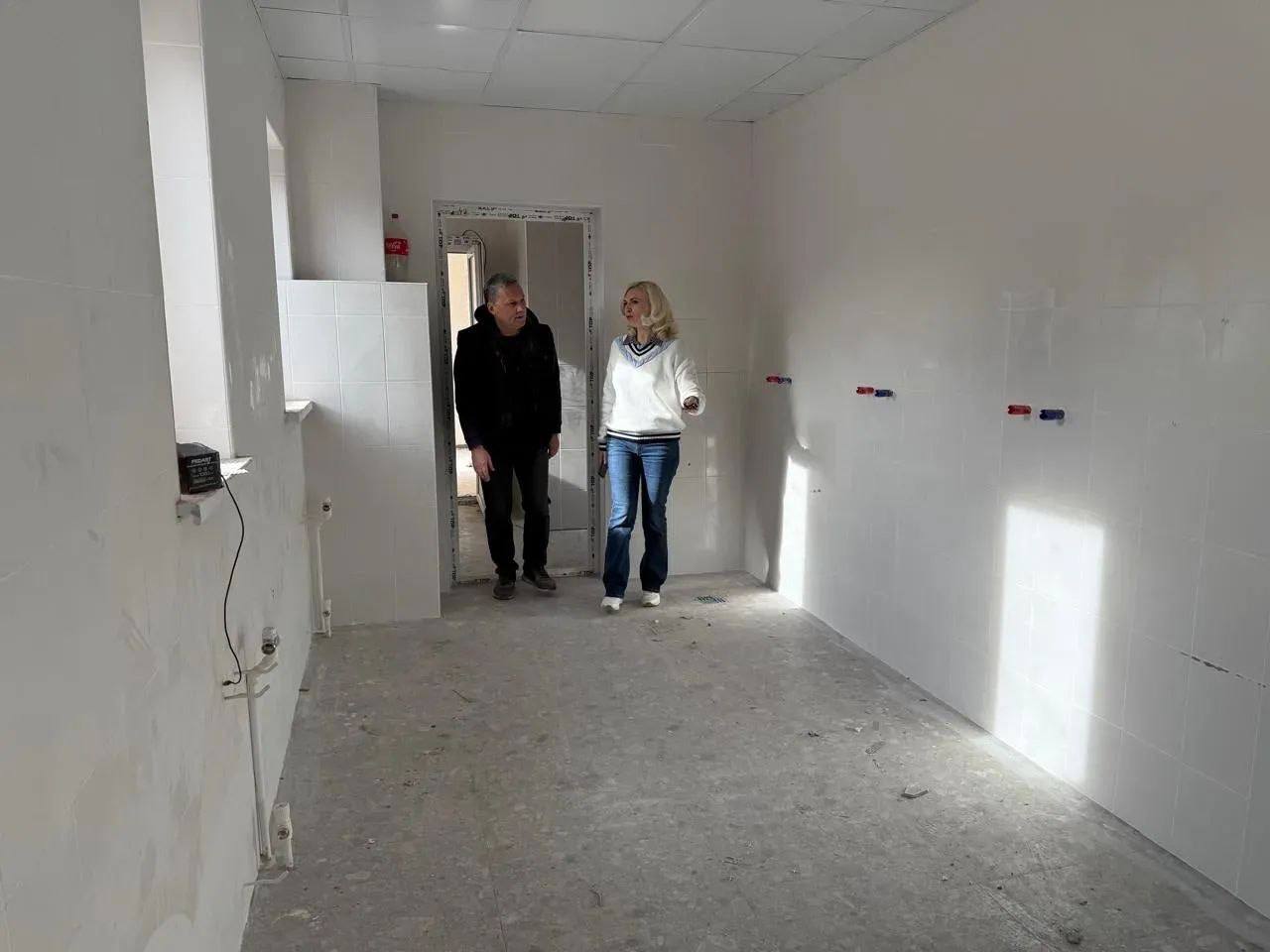 Дмитрий Ворошилов: Сегодня вместе с министром образования Ставропольского края Марией Смагиной объехали объекты, где ведутся работы по капитальному ремонту и строительству образовательных учреждений Дмитрий Ворошилов: Сегодня вместе с министром образования Ставропольского края Марией Смагиной объехали объекты, где ведутся работы по капитальному ремонту и строительству образовательных учреждений