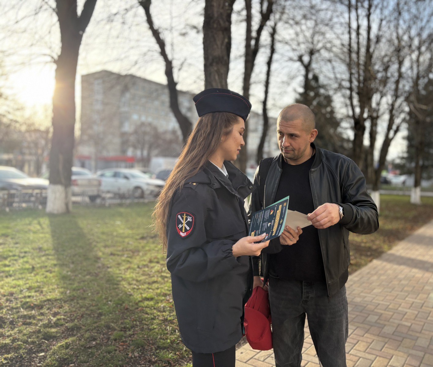 В Ставрополе полицейские провели акцию «Стоп-мошенник!» для жителей и гостей краевой столицы В Ставрополе полицейские провели акцию «Стоп-мошенник!» для жителей и гостей краевой столицы