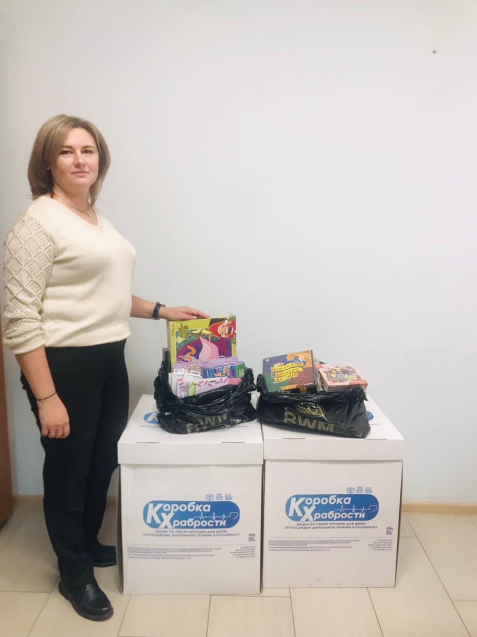 Депутаты, организации города и неравнодушные жители активно принимают участие в акции «Коробка Храбрости» Депутаты, организации города и неравнодушные жители активно принимают участие в акции «Коробка Храбрости»