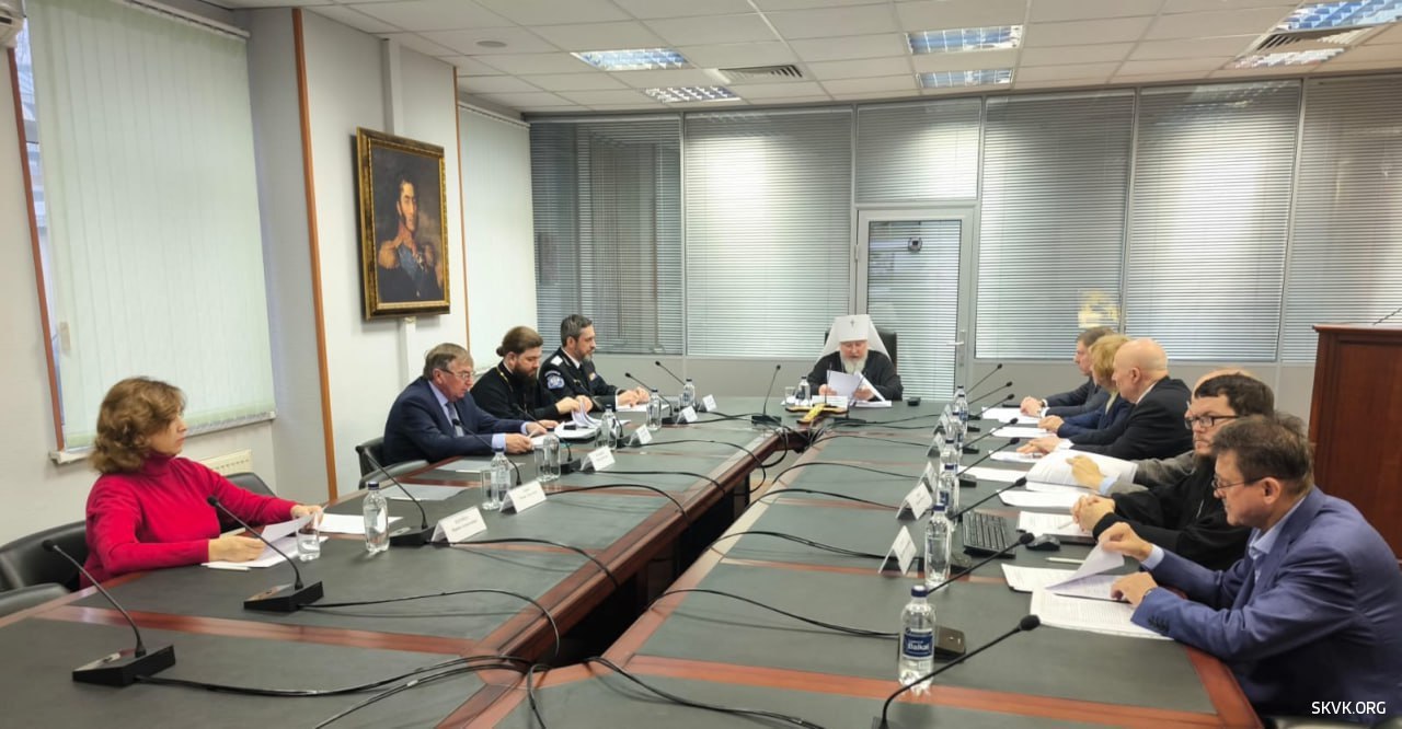 Необходимо консолидировать усилия в противодействии деструктивным религиозным течениям, в частности неоязычеству, заявил глава Синодального комитета по взаимодействию с казачеством митрополит Ставропольский и Невинномысский...