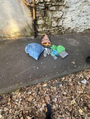 Евгений Моисеев: Рядом с 14 школой жители обратили внимание на бесхозные сумки