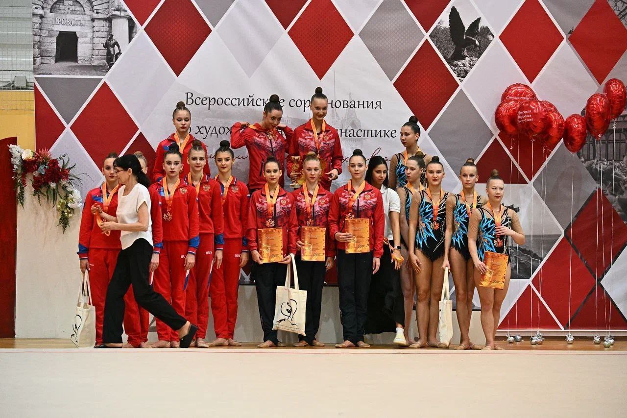 Пятигорские гимнастки завоевали награды краевых соревнований