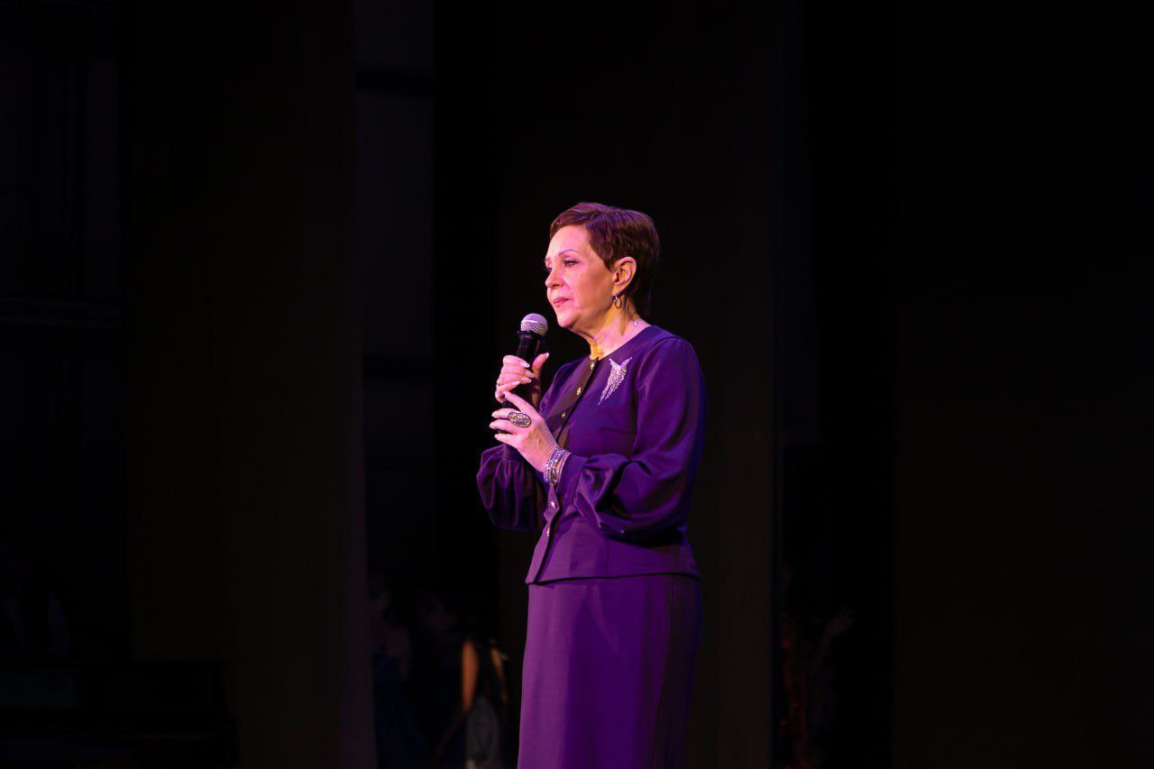 Для самых родных и любимых: Пятигорск поздравил мам с праздником Для самых родных и любимых: Пятигорск поздравил мам с праздником