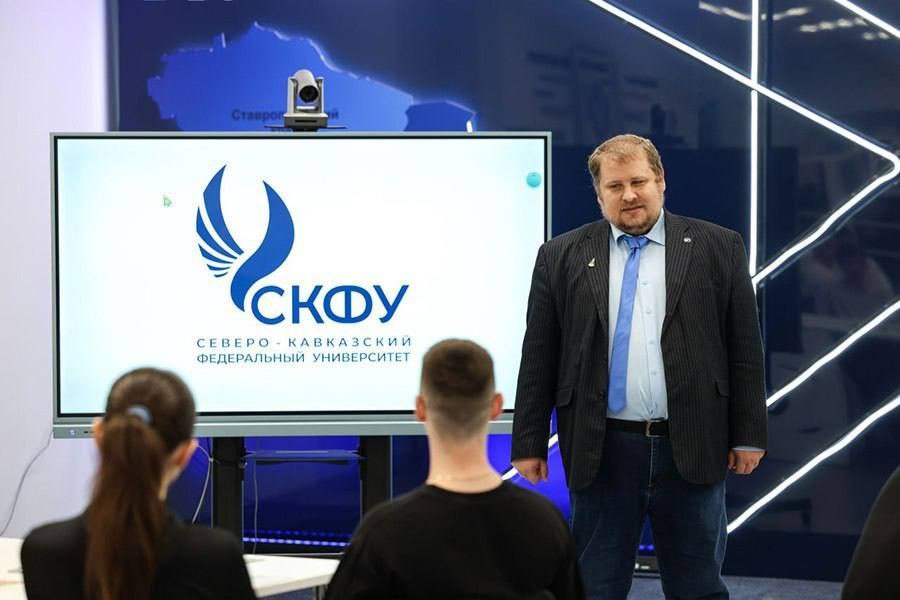 В Ставрополе открылась международная школа молодых ученых «Искусственный интеллект и кибербезопасность»