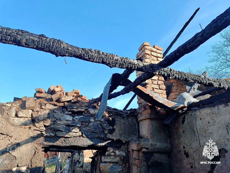 #ПожарныеСутки26. Мужчина погиб на пожаре в поселке Подкумок Подробнее читай MAX