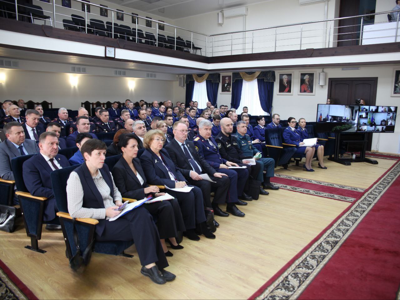 Профилактика подростковой преступности – на особом контроле Юрия Немкина Профилактика подростковой преступности – на особом контроле Юрия Немкина