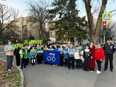 На Ставрополье в рамках акции «Засветись!» прошла массовая работа по популяризации световозвращателей