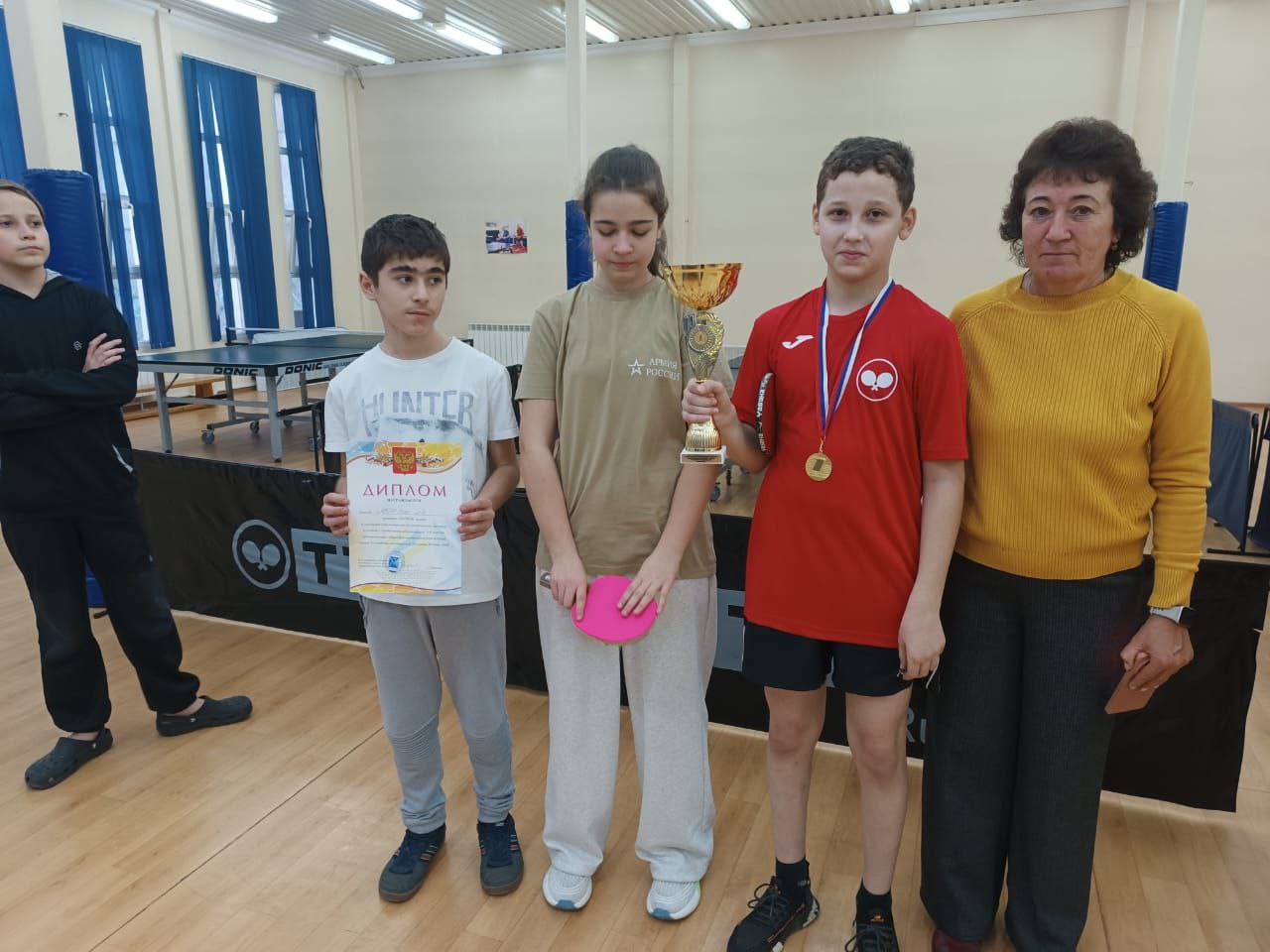 В Ессентуках проходит Спартакиада среди общеобразовательных школ, посвященная 80-летию Великой Победы В Ессентуках проходит Спартакиада среди общеобразовательных школ, посвященная 80-летию Великой Победы