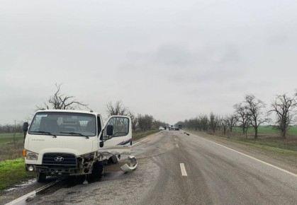 В Буденновском округе на федеральной автодороге в результате автоаварии пострадал один человек
