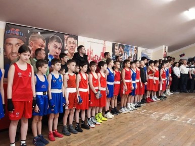 В Ессентуках прошёл открытый турнир по боксу «Золотая осень», посвящённый памяти бойцов погибших в СВО