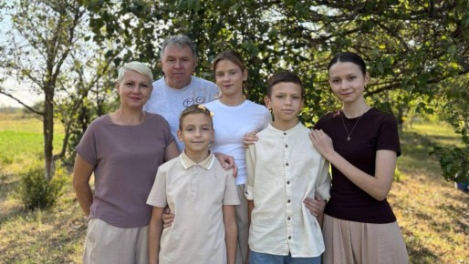 Многодетная мама из Новоалександровского округа удостоена медали «Материнская слава»