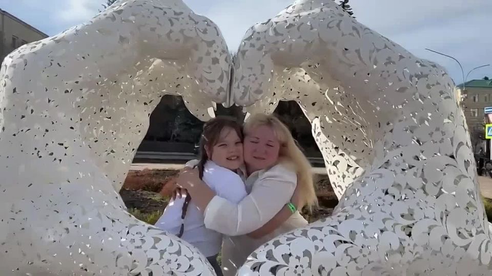 Иван Ульянченко: Сегодня особенный, теплый и душевный праздник - День матери