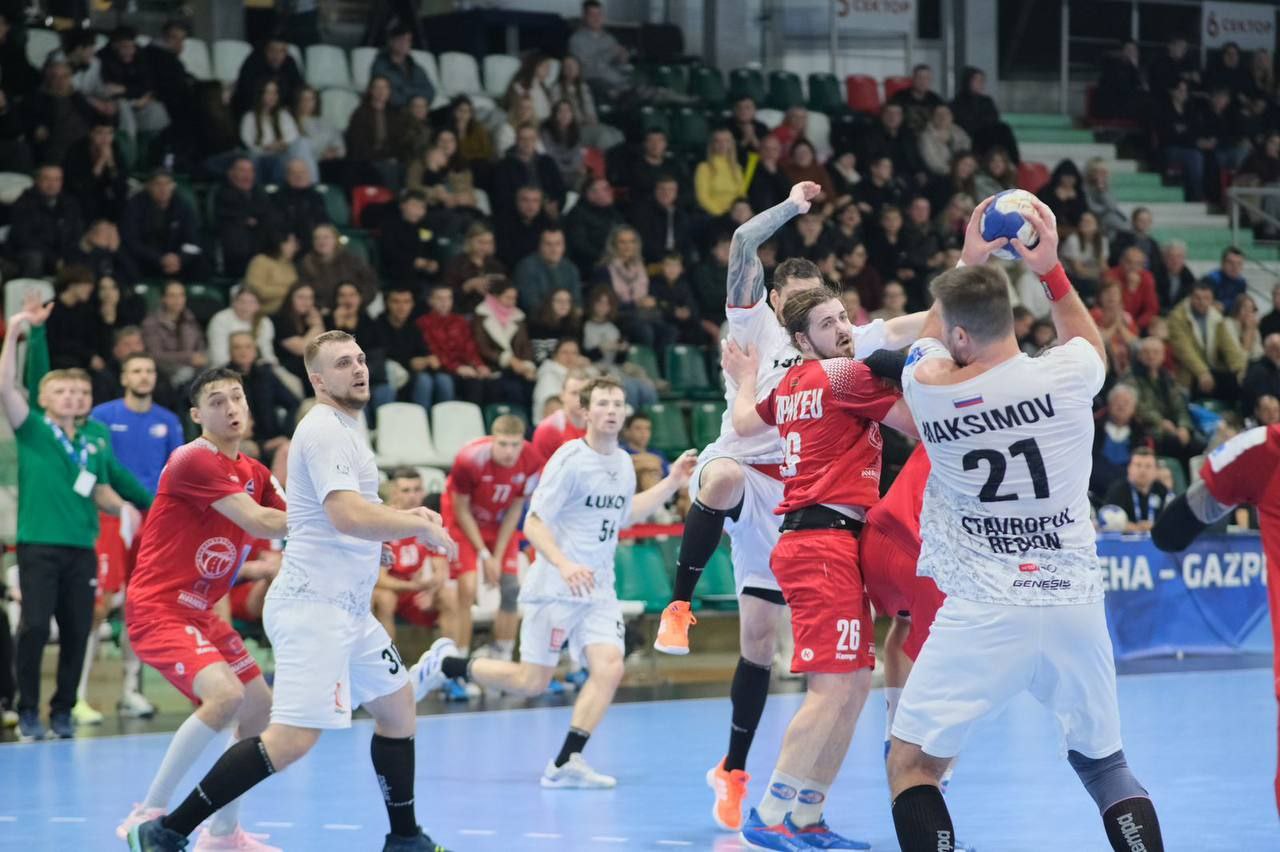 Гандболисты ставропольского «Виктора» сыграли вничью с командой из Могилёва «Машека» Гандболисты ставропольского «Виктора» сыграли вничью с командой из Могилёва «Машека»