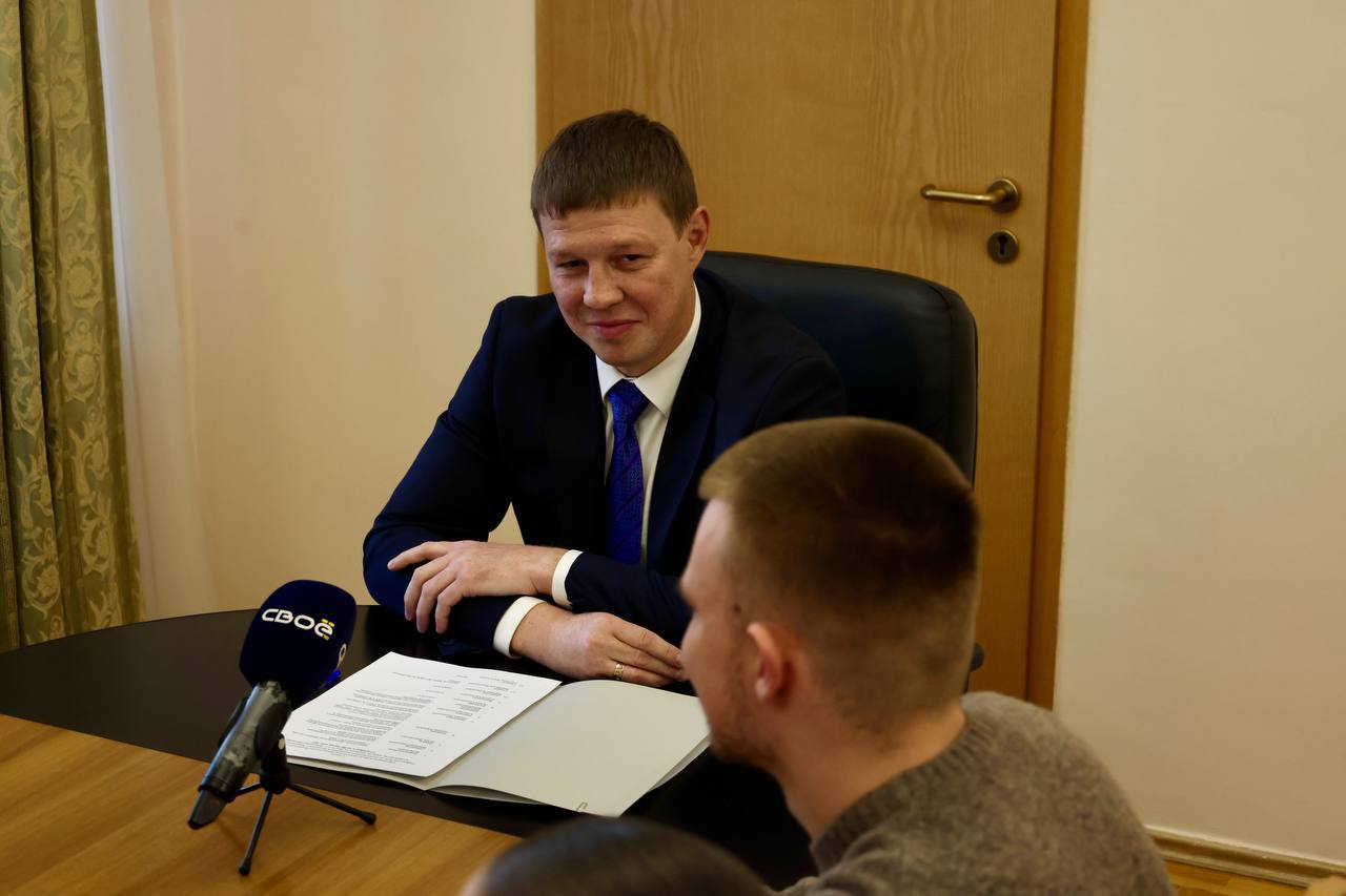 Встреча с акробатами-чемпионами Встреча с акробатами-чемпионами