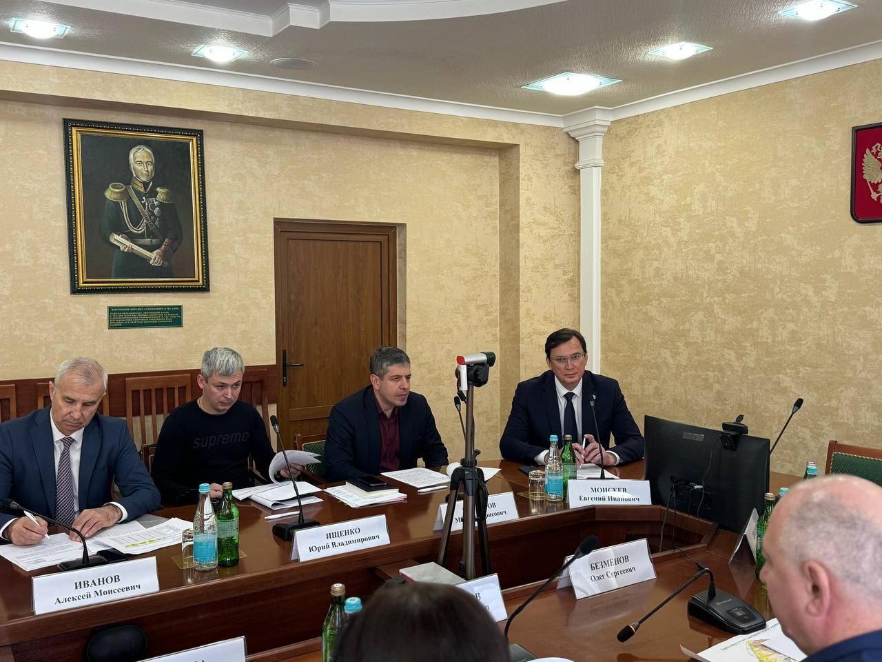 Евгений Моисеев: Обсудили ход проектных работ по подготовке к капитальному ремонту дамбы Нового озера Евгений Моисеев: Обсудили ход проектных работ по подготовке к капитальному ремонту дамбы Нового озера