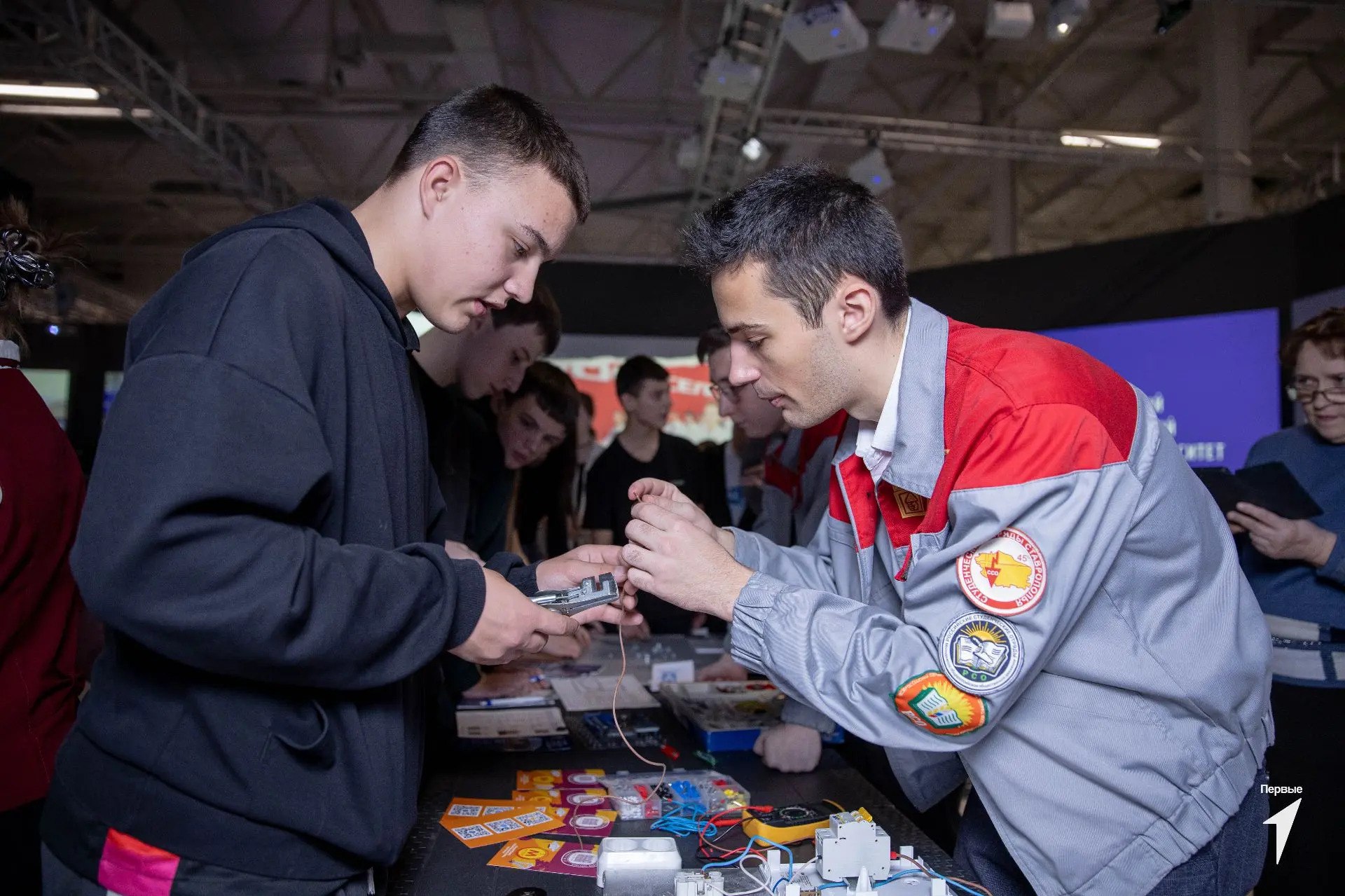 В Ставрополе состоялась ярмарка профессий «Зову в свою профессию», собравшая на одной площадке образовательные организации края и молодых людей, выбирающих свой профессиональный путь