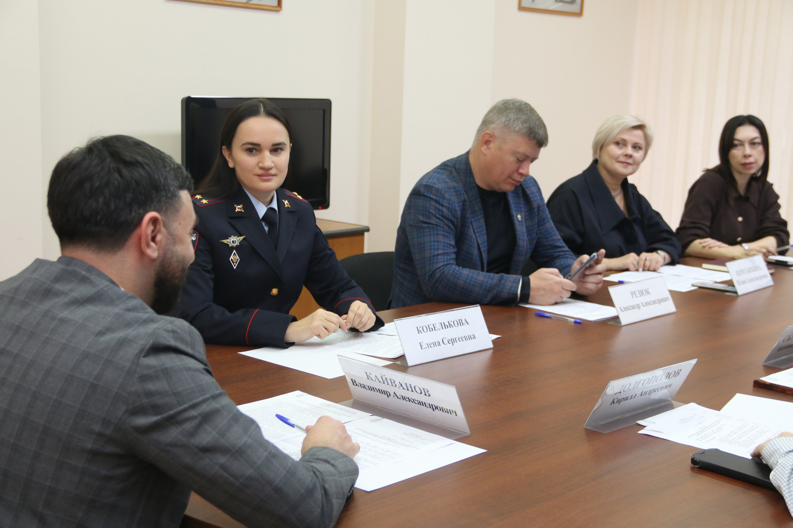 В Главном управлении МВД России по Ставропольскому краю состоялось заседание президиума Общественного совета В Главном управлении МВД России по Ставропольскому краю состоялось заседание президиума Общественного совета