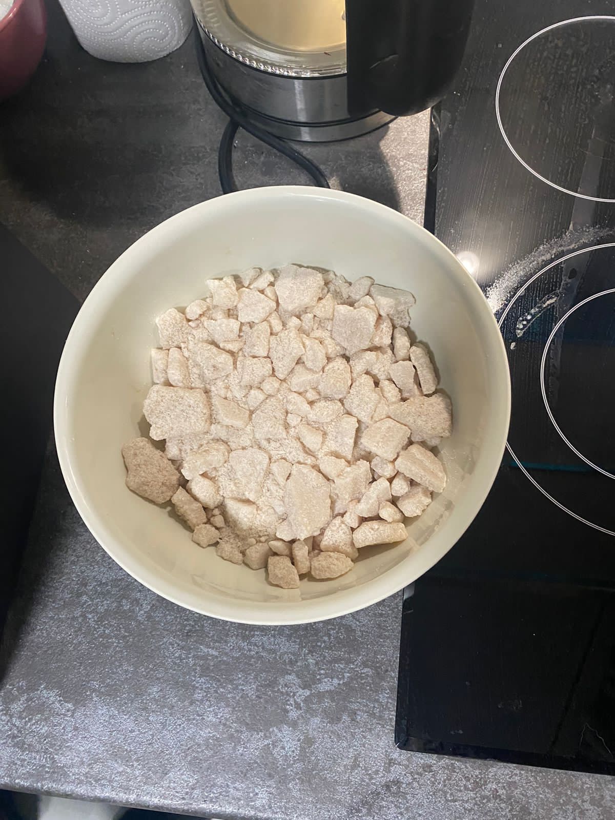 В Ставропольском крае полицейские пресекли деятельность пятигорчанки, маскировавшей наркотики с помощью окрашенного гипса В Ставропольском крае полицейские пресекли деятельность пятигорчанки, маскировавшей наркотики с помощью окрашенного гипса