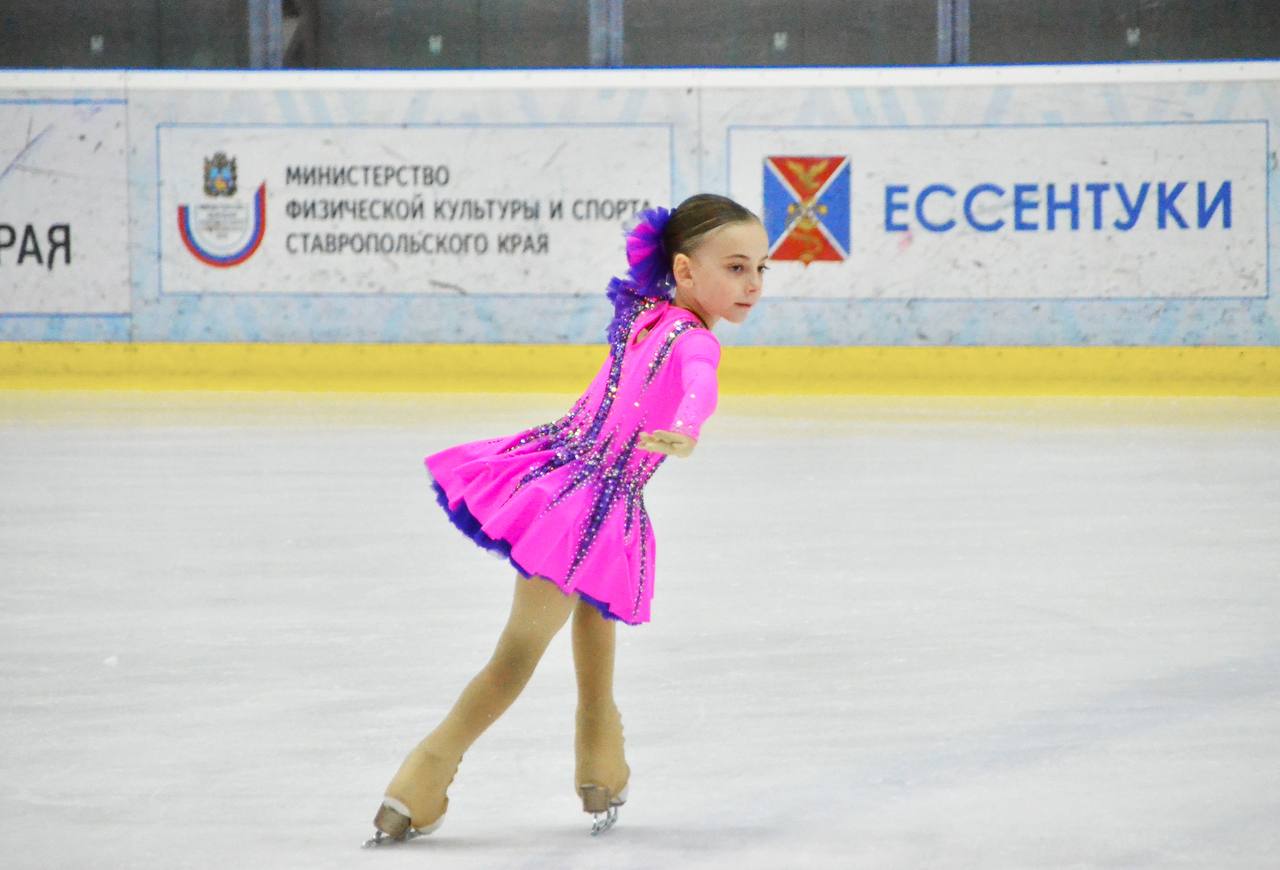 Лёд в Ессентуках остывает - завершились трехдневные Осенние соревнования по фигурному катанию на коньках! Лёд в Ессентуках остывает - завершились трехдневные Осенние соревнования по фигурному катанию на коньках!